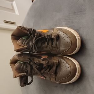 Nike cinder brown orange burch green bean Dunk